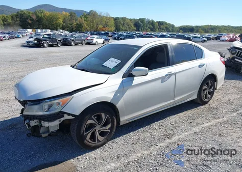 2017 Honda Accord Lx z USA, uszkodzony, nr VIN 1HGCR2F32HA238603